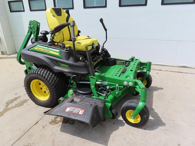 Image of John Deere Z930R equipment image 2