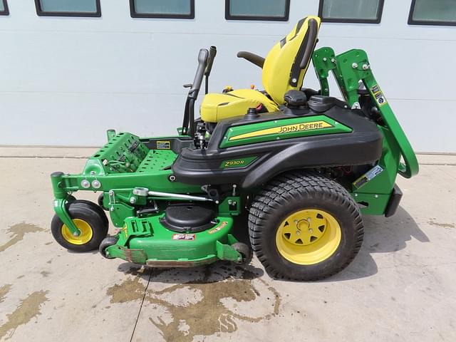 Image of John Deere Z930R equipment image 3