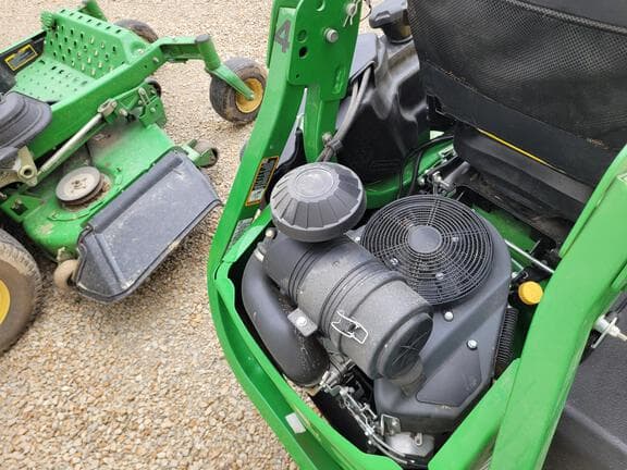 Image of John Deere Z930R equipment image 3