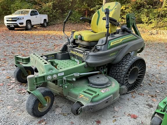 Image of John Deere Z930R equipment image 1