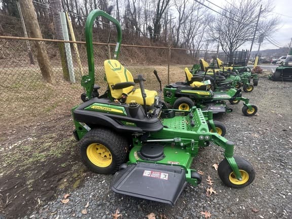 Image of John Deere Z930R equipment image 2