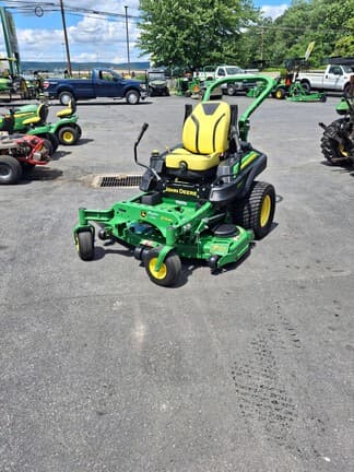 Image of John Deere Z930R equipment image 1
