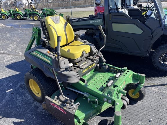 2022 John Deere Z930R Equipment Image0
