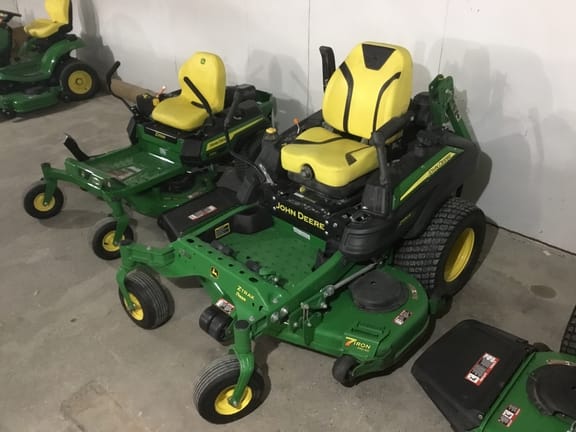 2022 John Deere Z930R Image