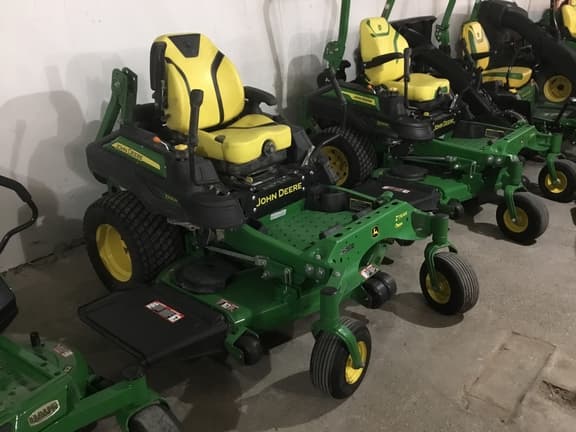 Image of John Deere Z930R equipment image 1