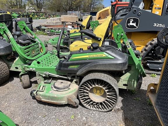 Image of John Deere Z950M equipment image 1