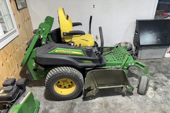 2022 John Deere Z950M Equipment Image0
