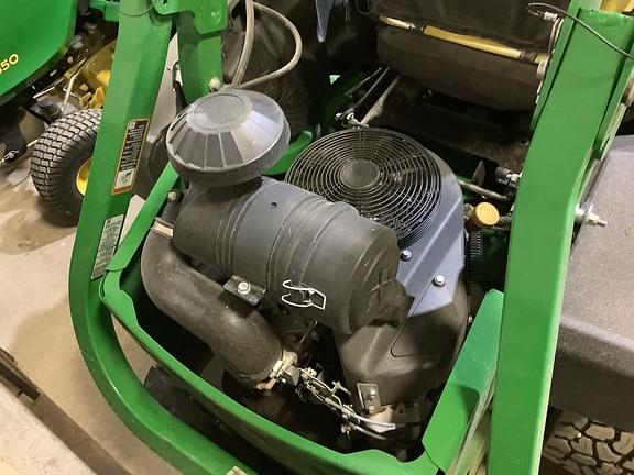 Image of John Deere Z950M equipment image 4