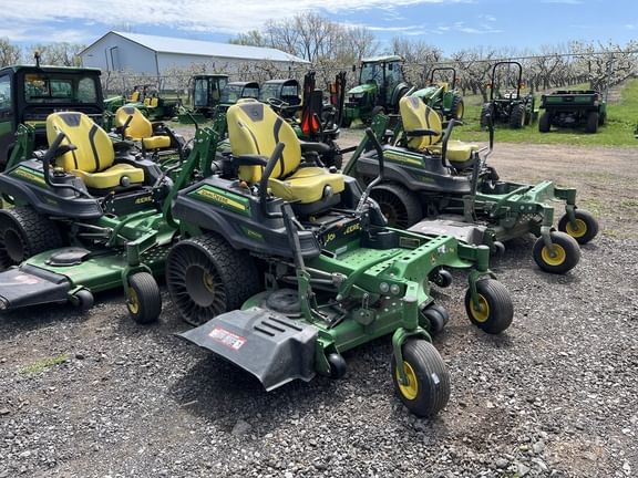 2022 John Deere Z950M Equipment Image0