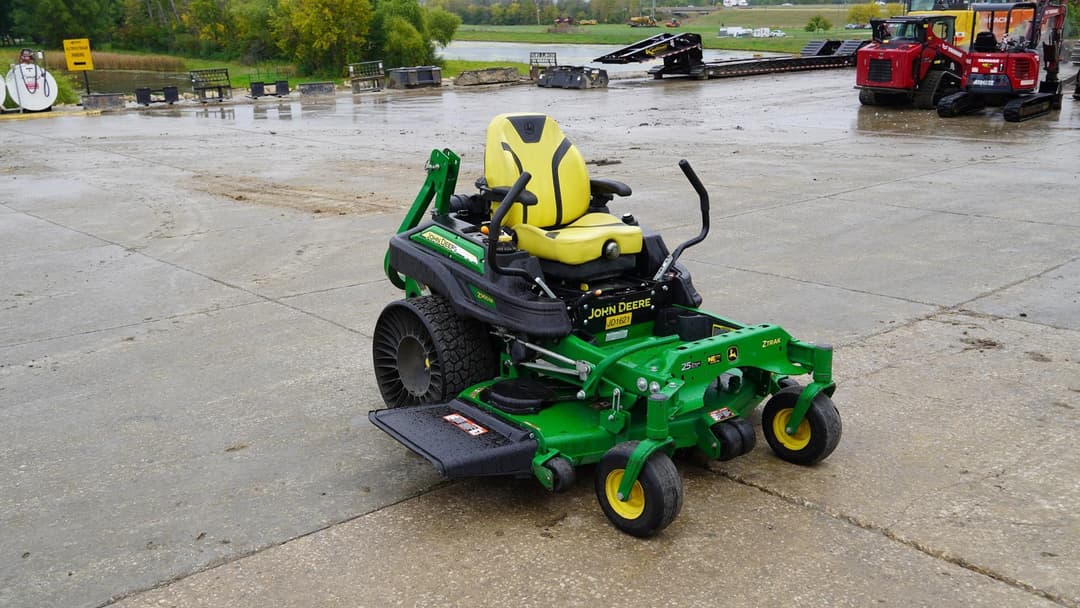 Image of John Deere Z950M Primary image
