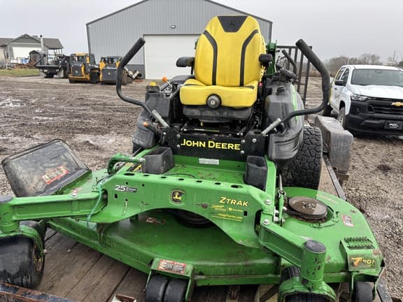 Image of John Deere Z950M equipment image 3