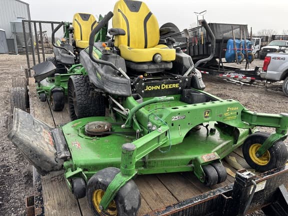 Image of John Deere Z950M equipment image 1