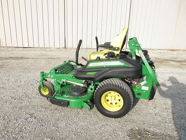 Image of John Deere Z950M equipment image 1