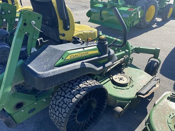 Image of John Deere Z950M equipment image 1