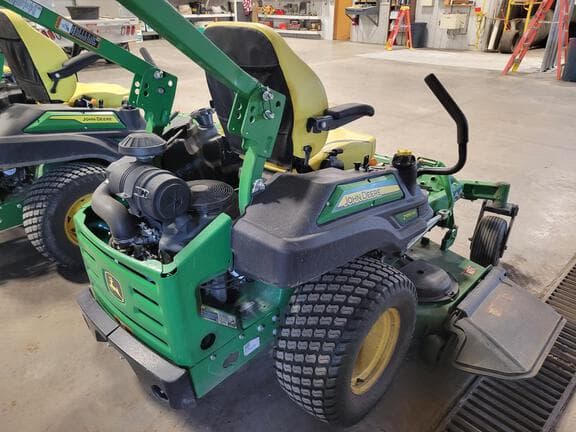 Image of John Deere Z950M equipment image 2