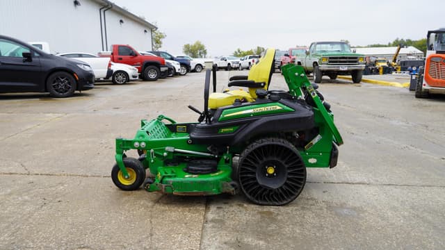 Image of John Deere Z950M equipment image 1