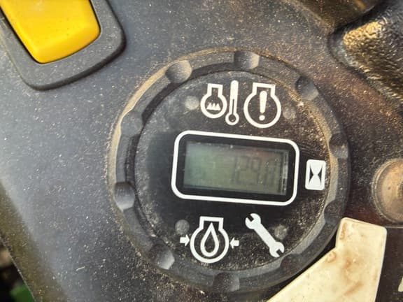 Image of John Deere Z950M equipment image 4