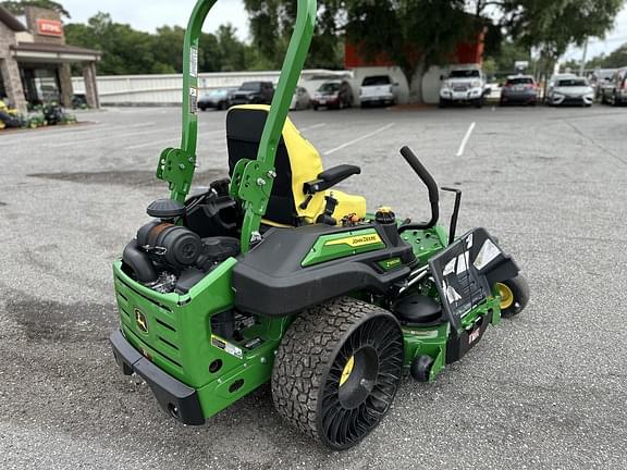 Image of John Deere Z950M equipment image 3