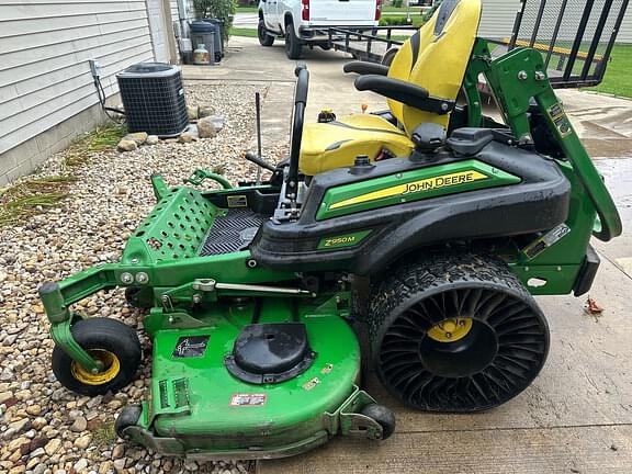 Image of John Deere Z950M Primary image