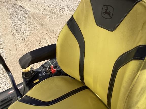 Image of John Deere Z950M equipment image 4