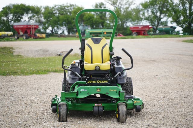 Image of John Deere Z950M equipment image 1