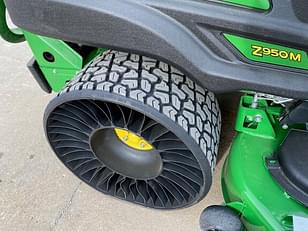 Main image John Deere Z950M 7