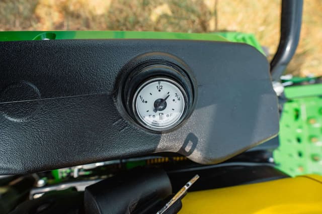 Image of John Deere Z950M equipment image 3