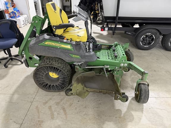 Image of John Deere Z950R equipment image 1