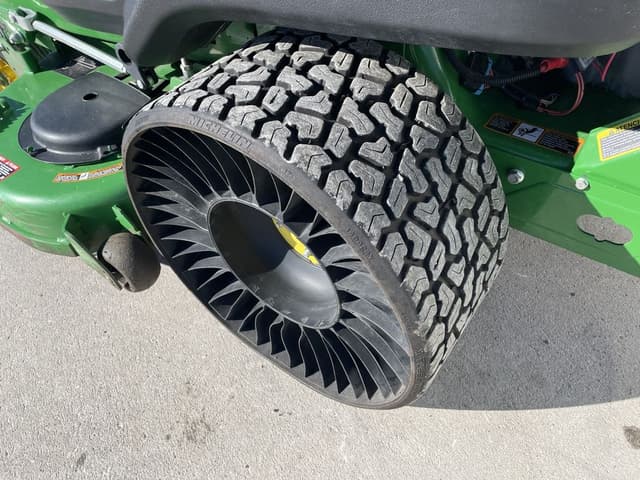 Image of John Deere Z950R equipment image 4