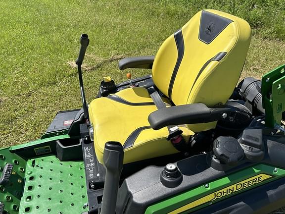 Image of John Deere Z950R equipment image 4