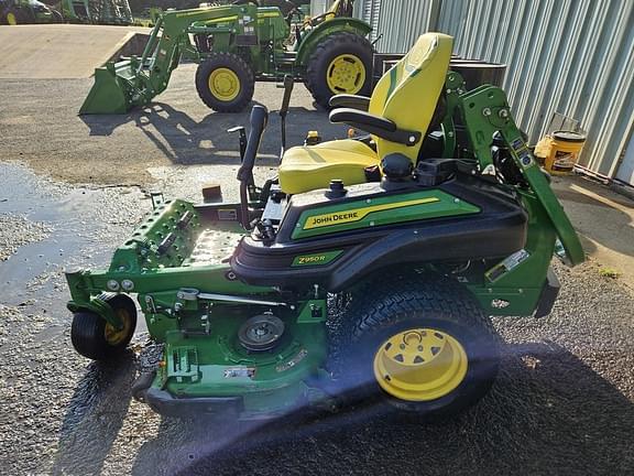 Image of John Deere Z950R equipment image 1