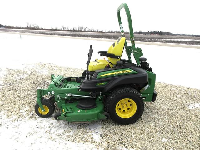 Image of John Deere Z950R equipment image 1