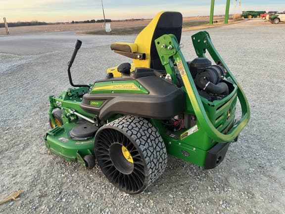 Image of John Deere Z950R equipment image 1