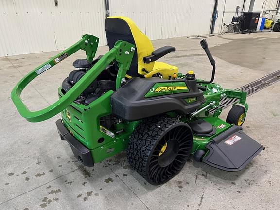 Image of John Deere Z950R equipment image 4