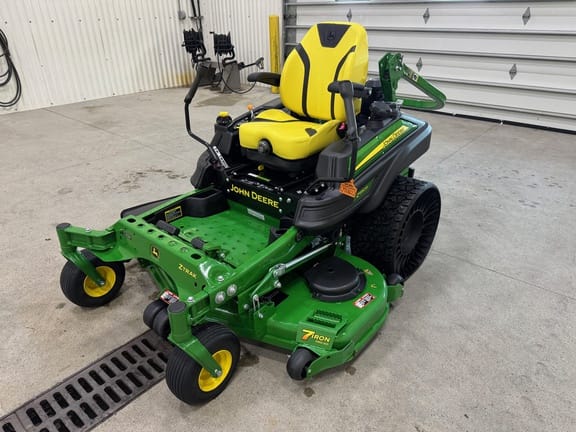 2022 John Deere Z950R Equipment Image0