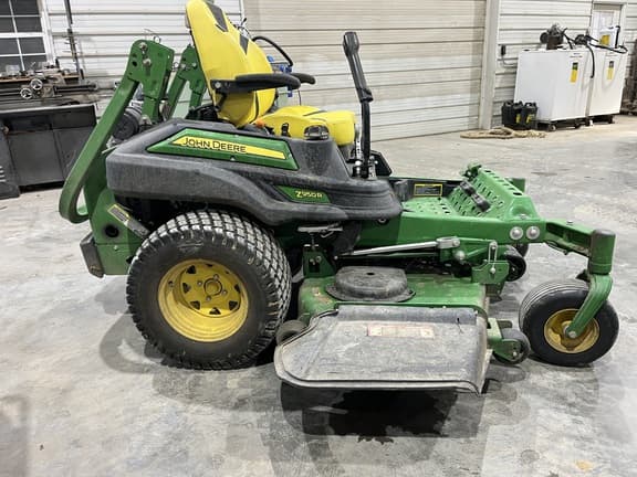 Image of John Deere Z950R equipment image 4