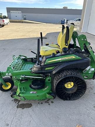 Image of John Deere Z960M equipment image 2