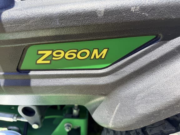 Image of John Deere Z960M equipment image 2