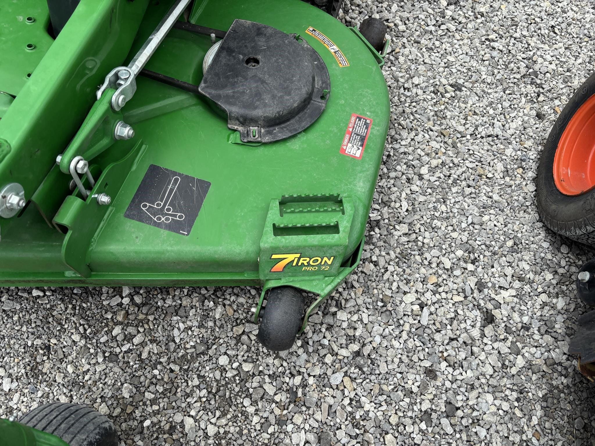 2022 John Deere Z960M Equipment Image0