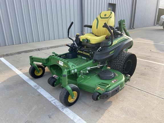 Image of John Deere Z960M equipment image 2