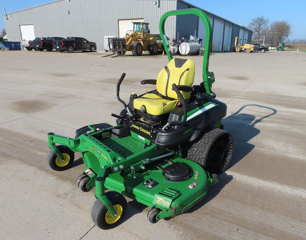 2022 John Deere Z960M Equipment Image0