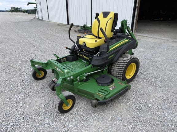 2022 John Deere Z960M Equipment Image0