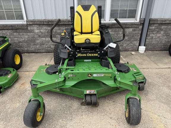 2022 John Deere Z960M Equipment Image0