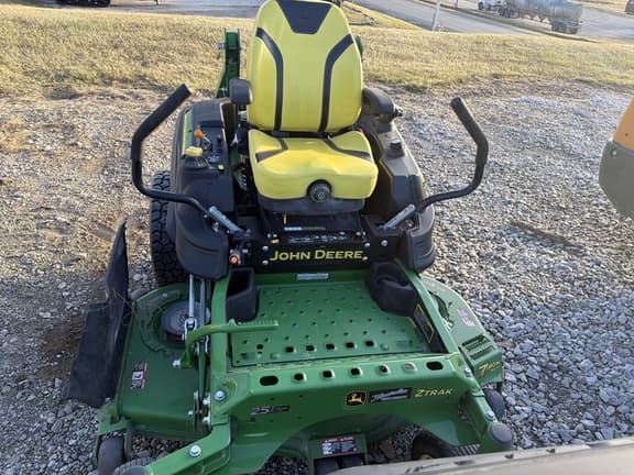 Image of John Deere Z960M equipment image 3