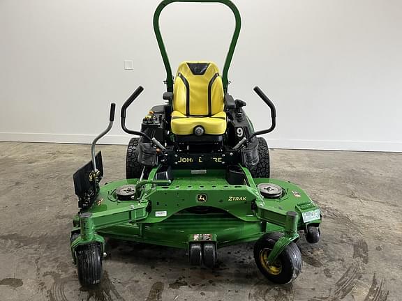 Image of John Deere Z960M equipment image 1