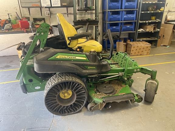 Image of John Deere Z960M equipment image 3