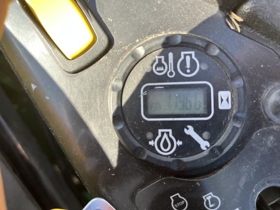 Image of John Deere Z960M equipment image 4