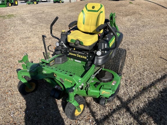 2022 John Deere Z960M Equipment Image0