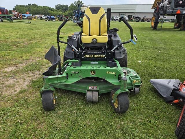 Image of John Deere Z960M equipment image 1