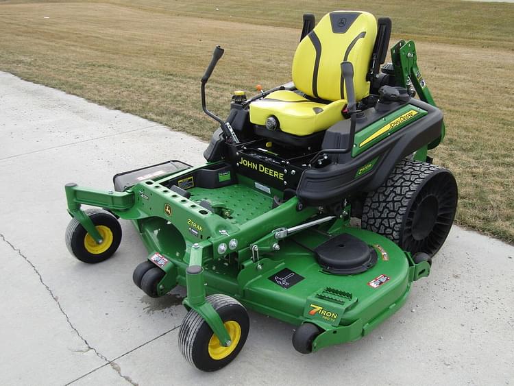 2022 John Deere Z970R Equipment Image0